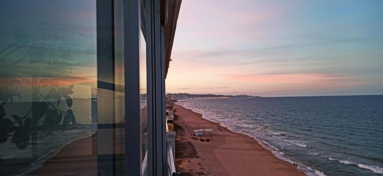 Sunset Room At Front Beach - Habitacion En La Playa Piso Privado Tavernes de Valldigna Zewnętrze zdjęcie