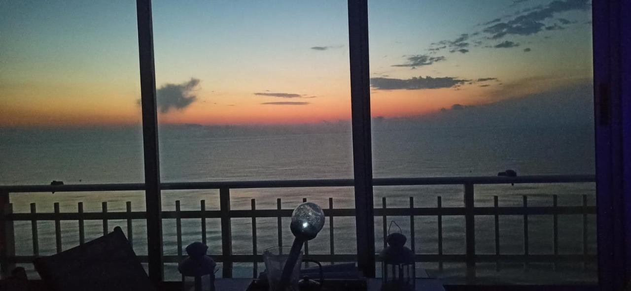 Sunset Room At Front Beach - Habitacion En La Playa Piso Privado Tavernes de Valldigna Zewnętrze zdjęcie