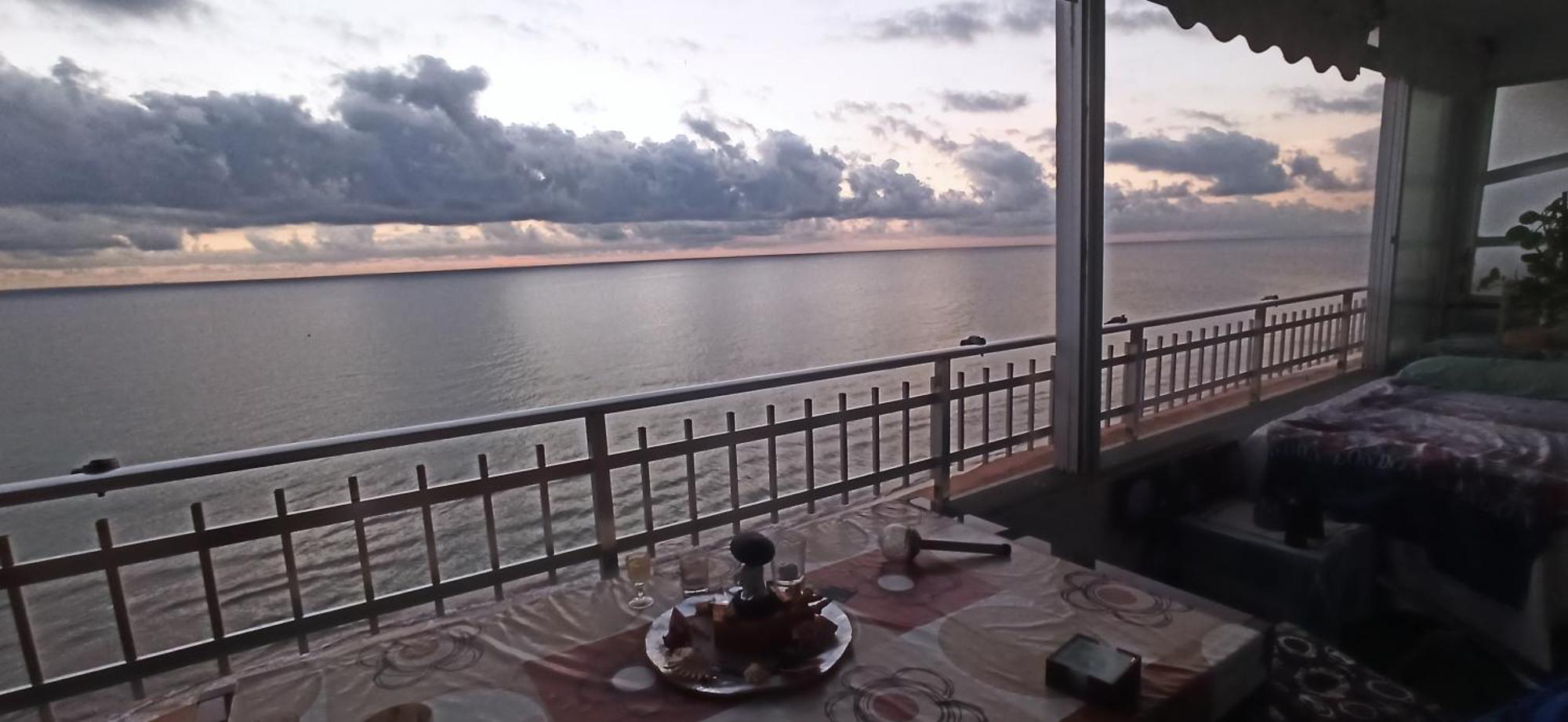 Sunset Room At Front Beach - Habitacion En La Playa Piso Privado Tavernes de Valldigna Zewnętrze zdjęcie